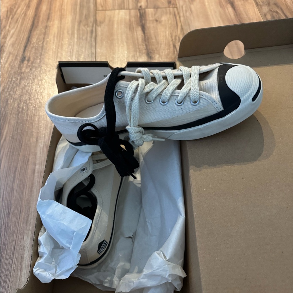 Converse Dover street market Canvas Low-Top Sneakers with Black Toe and Accent
